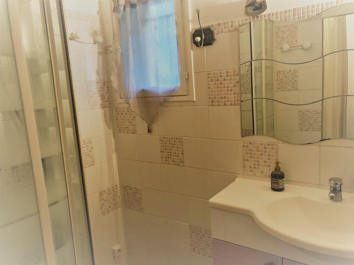 **** Beau T2 De 40 M2, Jardin De 70M2, Au Calme, A 50 Metres De La Plage Le Pradet Bagian luar foto